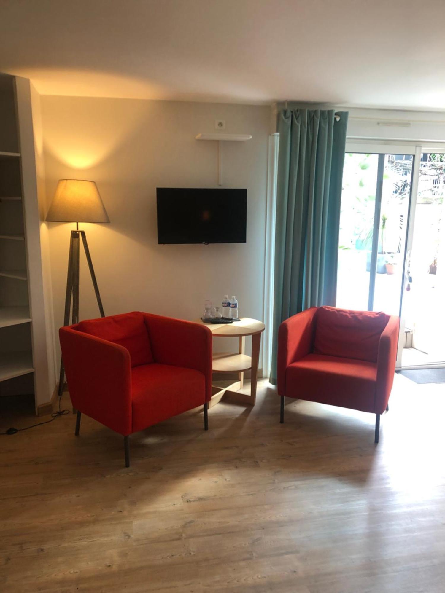 Couette Et Cafe